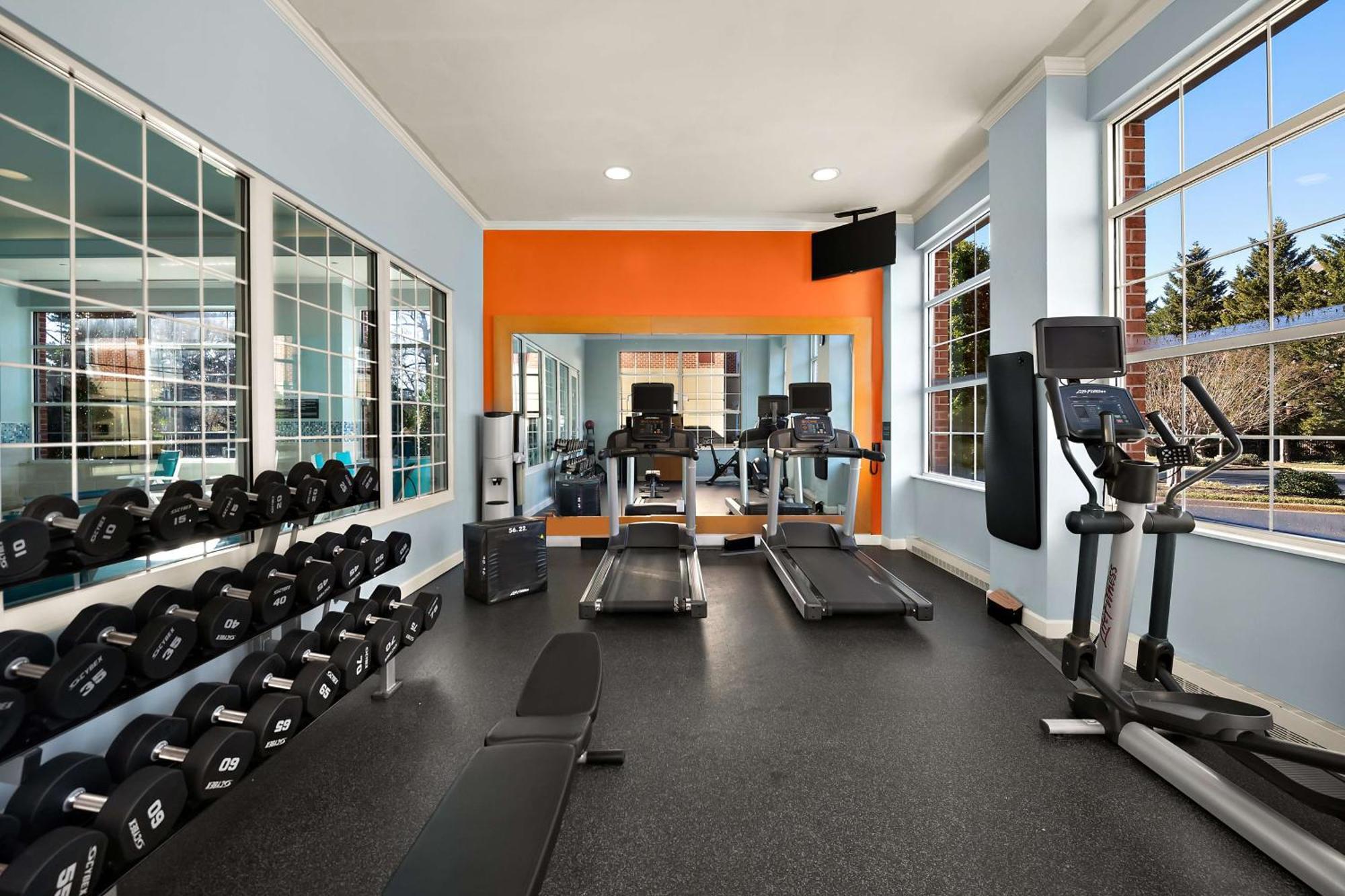 Hilton Garden Inn Williamsburg Dış mekan fotoğraf